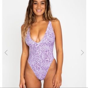 Skatie Zoey one piece